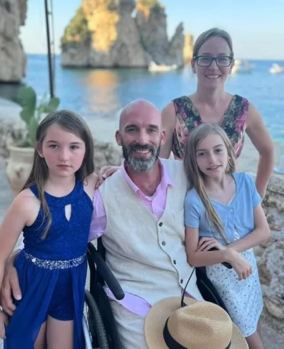 Portrait of Don Royer and his family